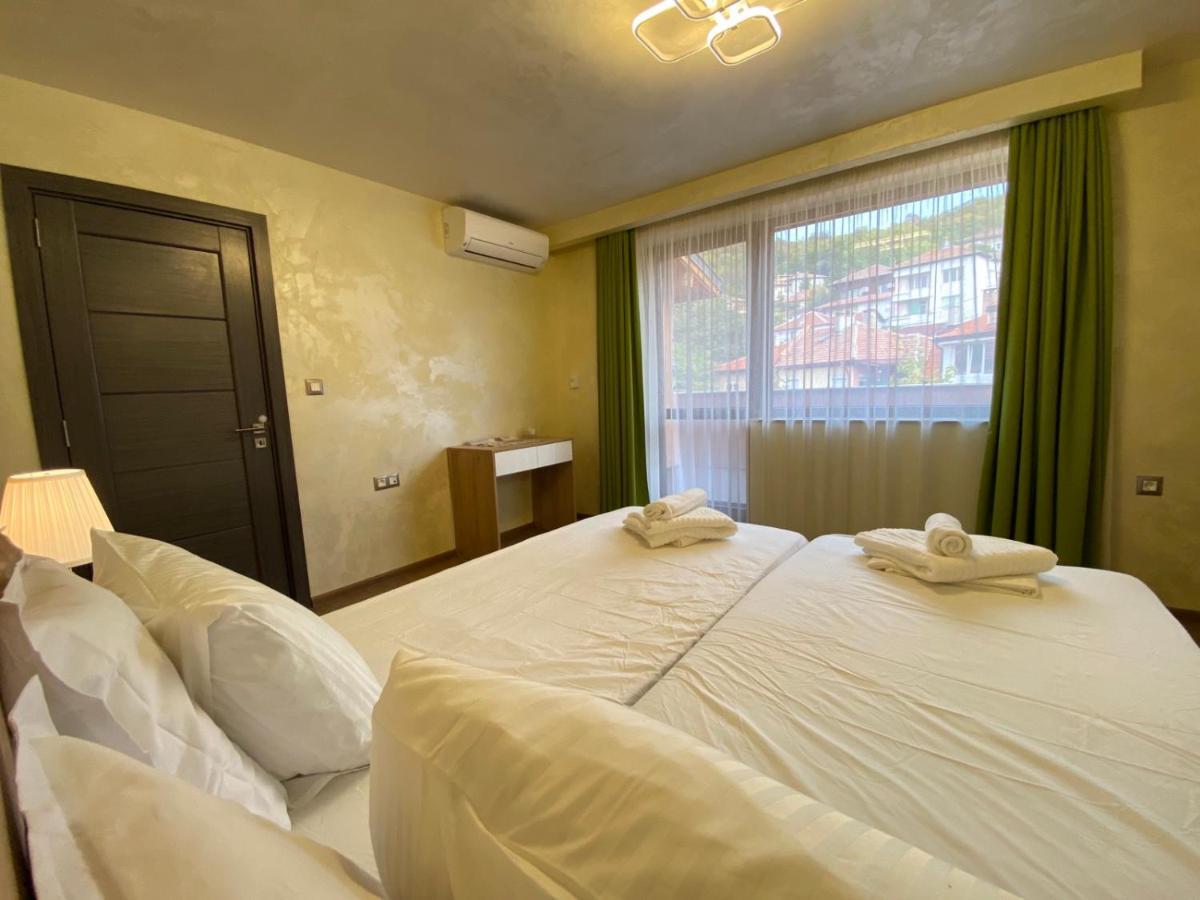 Amazing View And Cozy Atmosphere Veliko Tŭrnovo Exterior photo